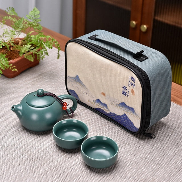 Tea Pot, Clay. Travel set includes Tea pot with 2-4 cups